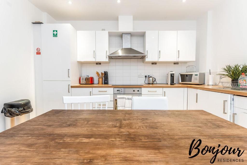 Spacious 2Br-2Ba - Grassmarket - Free Parking By Bonjour Residences Εδιμβούργο Εξωτερικό φωτογραφία